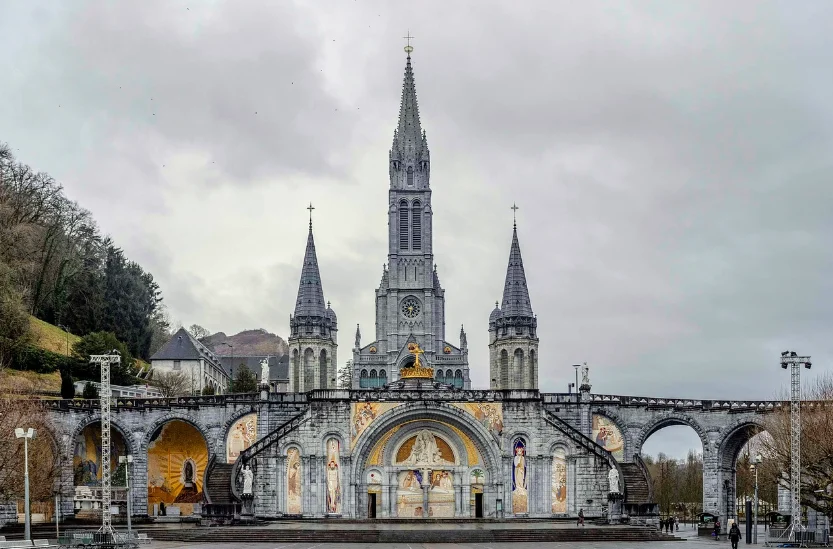 Lourdes